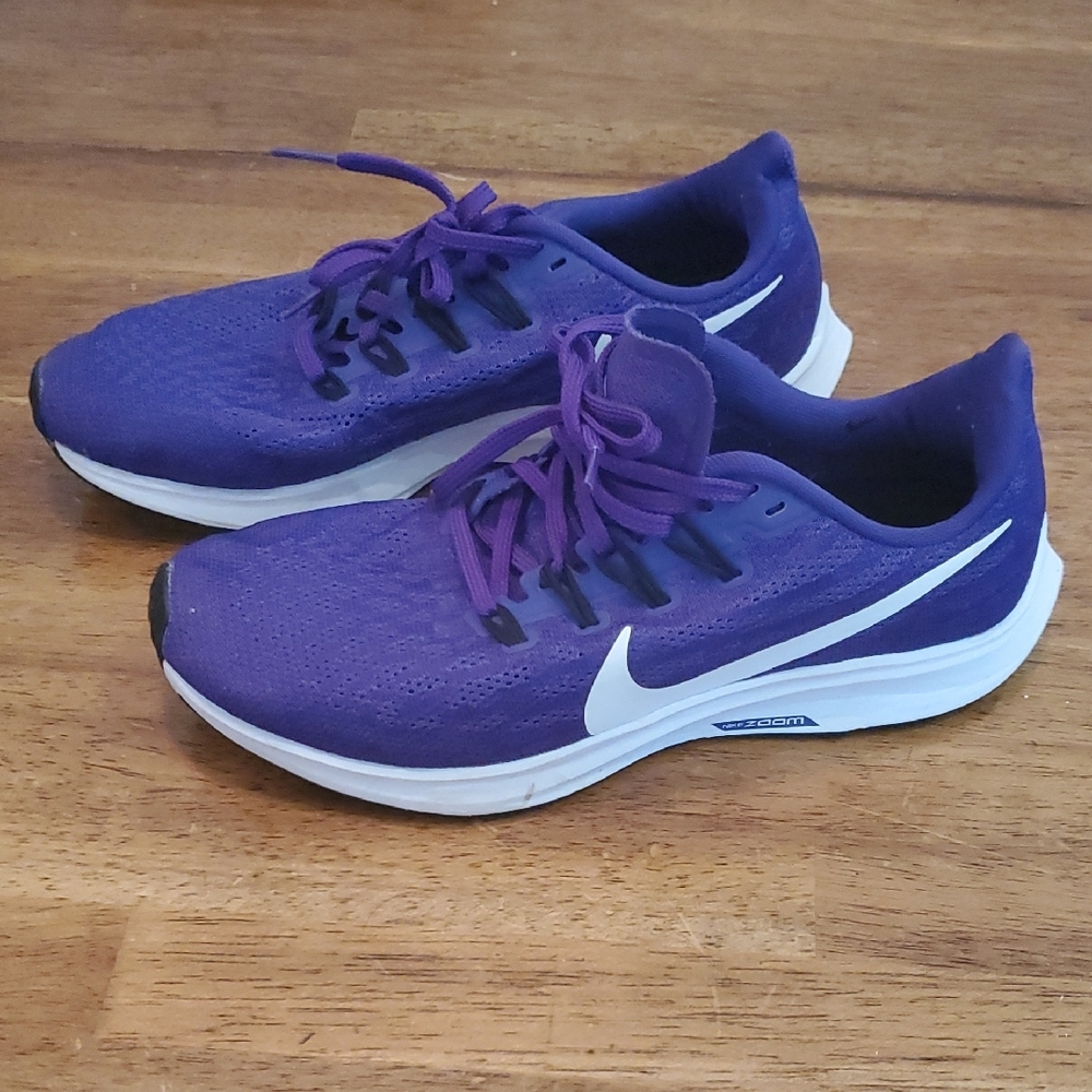 Nike Purple and White Athletic Shoes for Performance